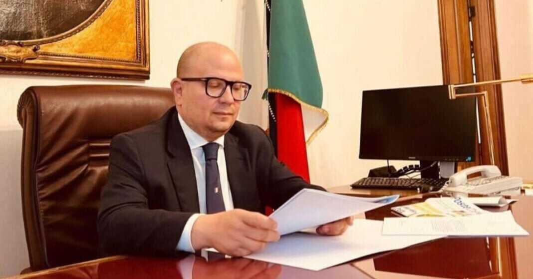 Salvatore Deidda, Presidente della Commissione Trasporti della Camera dei Deputati.